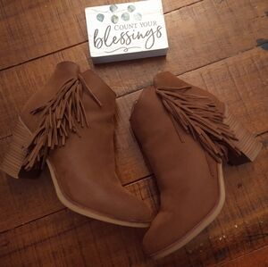 Brown boots